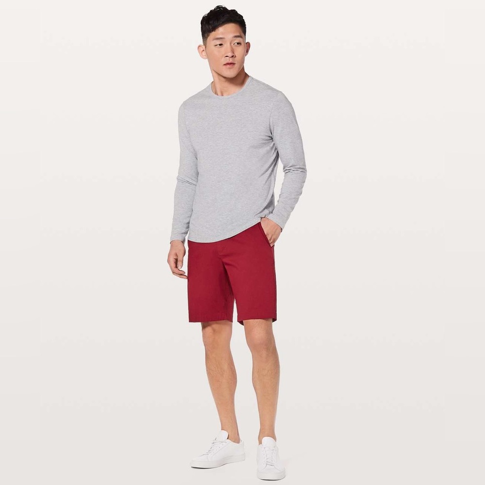 Lululemon Men’s Red Commission Shorts Short Slim Chino 9" Inseam Size 31